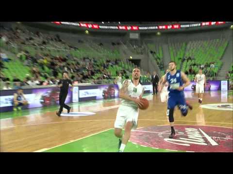 Spin dunk by Hristo Nikolov (Union Olimpija - Zadar, 1.2.2015)
