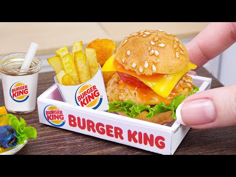 Awesome Miniature Burger King Recipe | Yummy Tiny Grilled Chicken Sandwich | Miniature Cooking