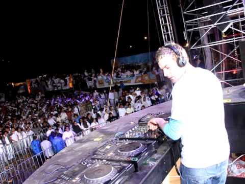 Bryan Kearney @ Eurofest 2011 - Mexican Rave