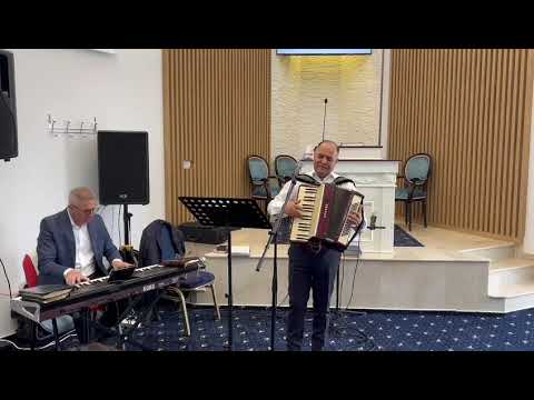 12 iunie 2022 Romeo Stan - O ulcea cu flori frumoase