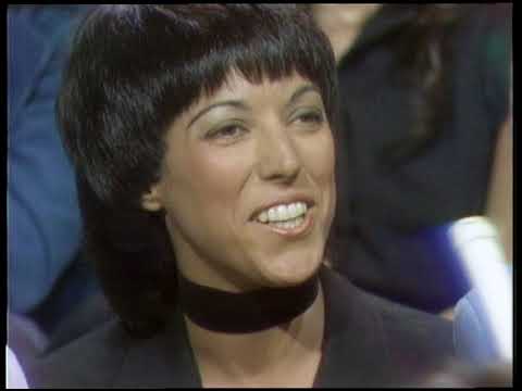 American Bandstand 1976- Interview Shields and Yarnell