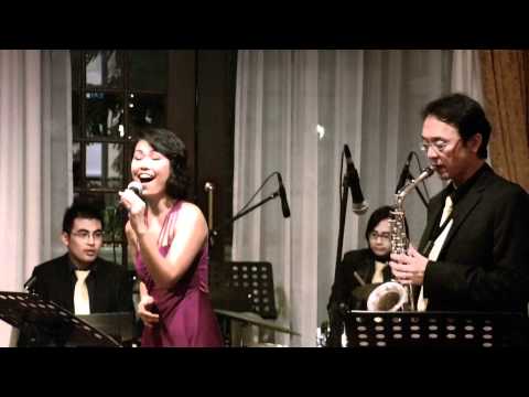 High Notes Jazz Quintet : Joanna Dong : Ye Lai Xiang 夜来香 : www.highnotes.com.sg