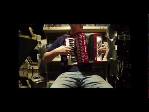 WELTRUB3060RD - Red Weltmeister Rubin Piano Accordion MM 30 60 $1599