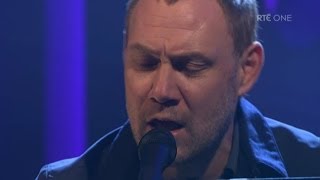 David Gray - &#39;Back in the World&#39; | The Late Late Show | RTÉ One