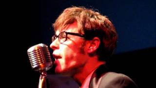 Ryan Malcolm (as Buddy Holly) - Maybe Baby