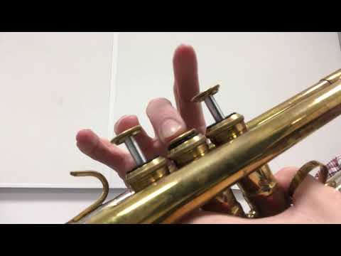 Köp varm korv - trumpet - ht-19 - övningshjälp