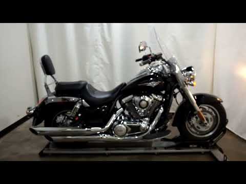 2009 Kawasaki Vulcan® 1700 Classic in Eden Prairie, Minnesota - Video 1