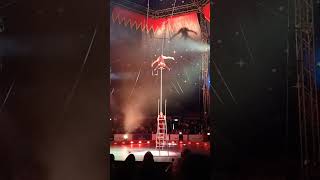 AIA WORLD CIRCUS DUO GO PERCH ART #hongkong #aia #carnival #circus #show AIA 香港馬戲 😀👍