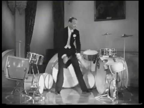 Nice Work If You Can Get It - Fred Astaire