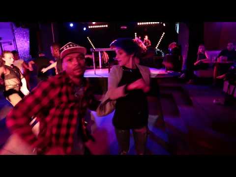 Mike Faya (New-Tribe) & Maureen (New-Tribe) - social dancing @ Salsa O'Sulli
