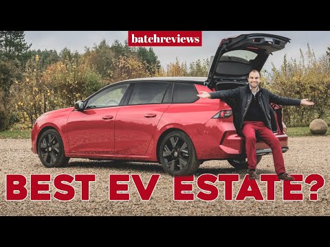 Vauxhall Astra Sports Tourer Electric review – Best EV estate on sale? | James Batchelor