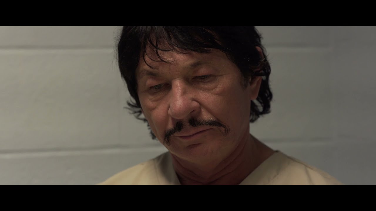 Trailer oficial de Escape from Death Block 13 - Legendado