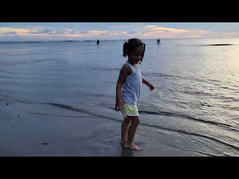 NASHLA DISFRUTANDO DEL CALOR DE LA PLAYA 🏖️
