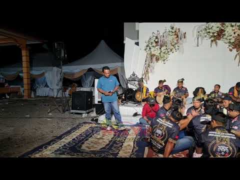 Jali Bunga Tanjung Tunaikan Permintaan Peminat2 Nyanyi Lagu Lagend Aloh Romo Di Majlis Irfan & Ika