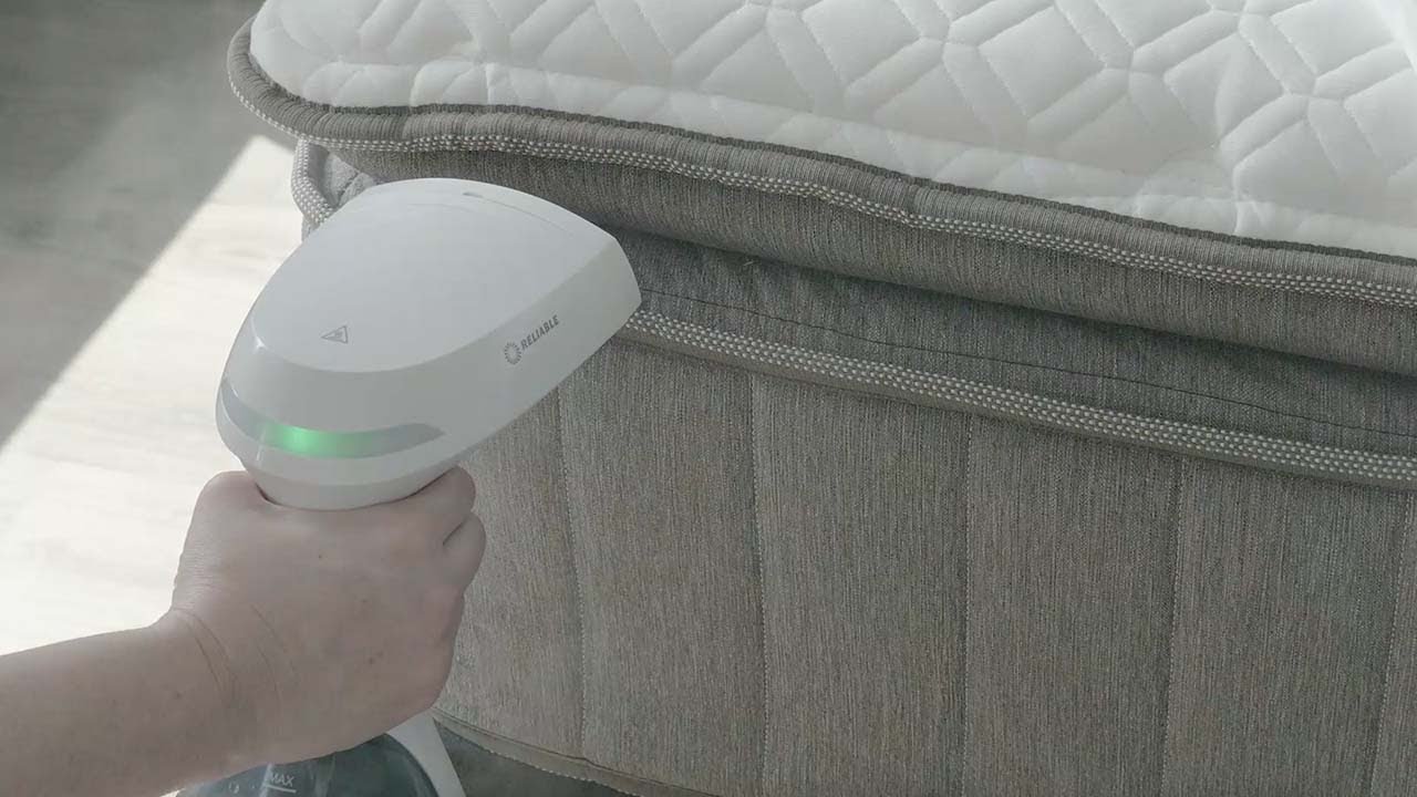 reliable dash 150gh portable garment steamer