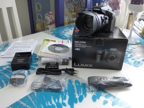 Panasonic Lumix DMC-FZ300 Unboxing