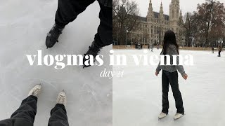 Vlogmas Day 21 in Vienna | ice skating, christmas shopping & travelling home