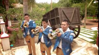 Me enamoré de ti -  Banda La Pirinola - Video Oficial 2014