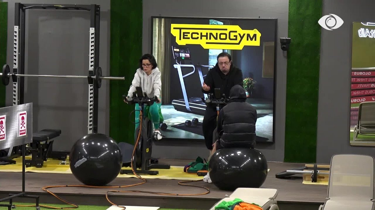 “A mendoni se ka banorë që kanë strategji ndonjë lidhje?”, Roza pyet Gazin, Julin dhe Romeon