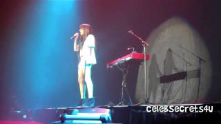 Christina Grimmie: &quot;TELL MY MAMA&quot; Newark, NJ 10/20/13