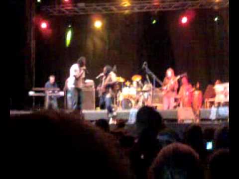 ward21 and united flavour band live