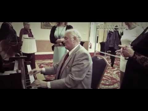 ANDRZEJ PLONCZYNSKI i NATALIA KOVALENKO-"Місяць на небі"(Księżyc na niebie)-ukraińska pieśń w MCC