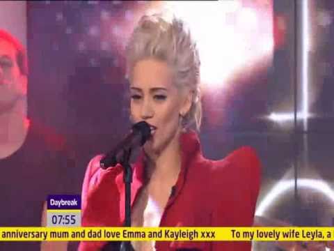 Taio Cruz ft. Kimberly Wyatt - Higher Live @ Daybreak