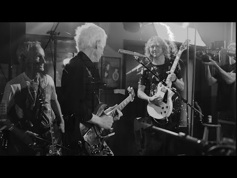 The Black Moods - Roadhouse Blues (ft. Robby Krieger of The Doors & Diamante) [Extended Version]