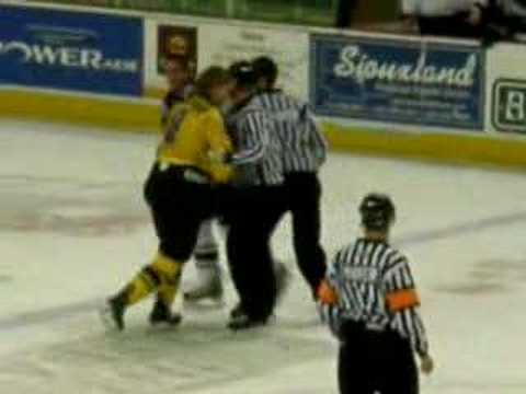 Austin Handley vs Seth Helgeson