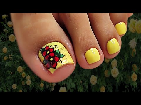 Diseño de uñas con tono  amarillo 💛🌹/uñas decoradas con flores