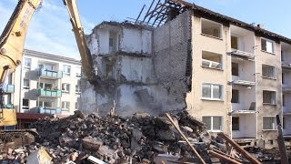preview picture of video 'Abrissarbeiten in Stieghorst / Stadtumbau Allensteiner Straße'