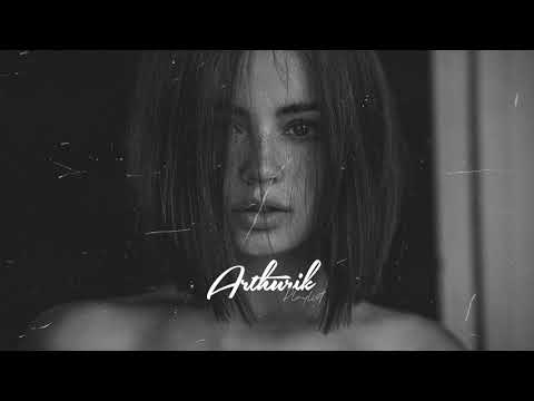 Victoria Kohana X Runstar - Desert Rose