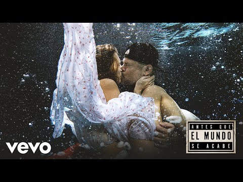 Residente - Antes Que el Mundo Se Acabe (Official Video)