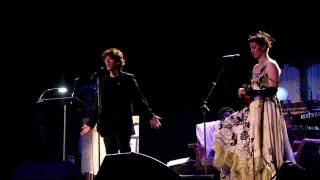 Amanda Palmer and Neil Gaiman Singing Makin&#39; Whoopee