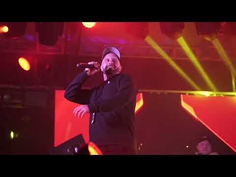 Hybrid Minds - Touch (Live) Music Video