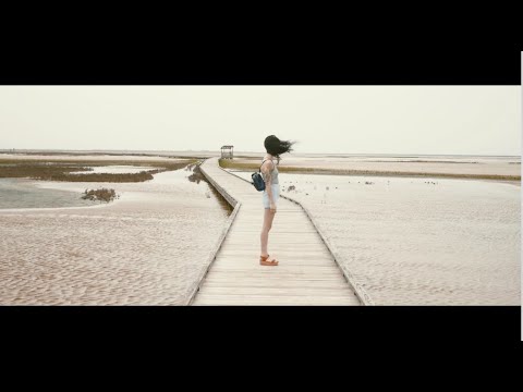 Moonlight & Dayana - I follow rivers