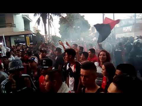 "Barra 51 ( chivas ya es una empresa )" Barra: Barra 51 &bull; Club: Atlas