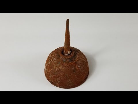 Rusty Oil Can Restoration
