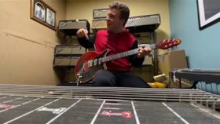 Video thumbnail for Playing a Guild Brian May Guitar! by Jessey Parente