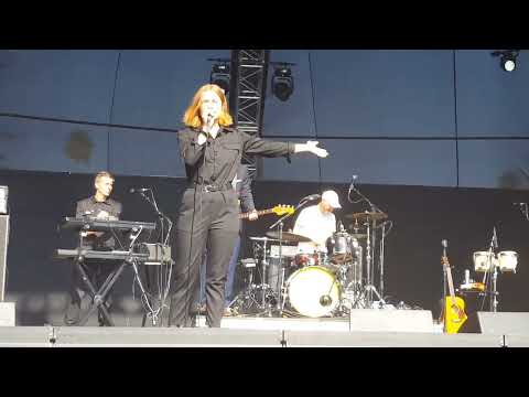 Peter Bjorn and John - "Young Folks" (Live, August 27, 2016)