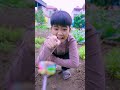 Ăn Cái Kẹo Thôi Cũng Không Yên Minh Khoa Shorts