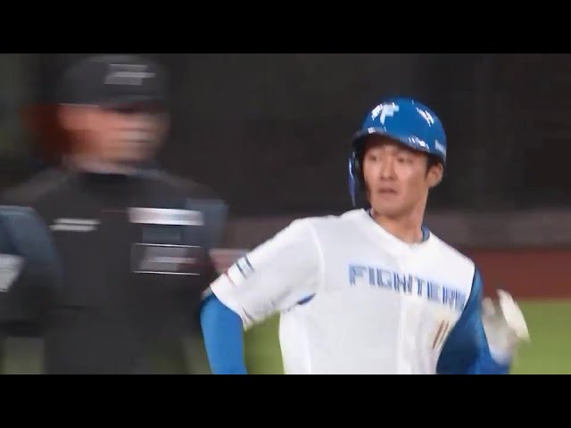 【8回裏】追いついた直後!! ファイターズ・石井一成 初球を叩き込み勝ち越しの3ラン!! 2025年3月23日 北海道日本ハムファイターズ 対 東京ヤクルトスワローズ
