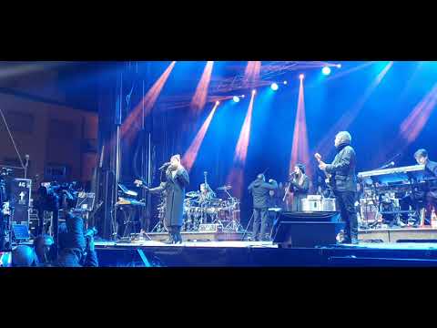 Elisa & Coro di Artemia - Silent night