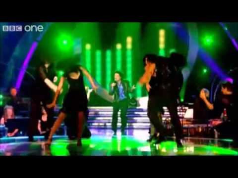 Moni Tivony as Lionel Richie