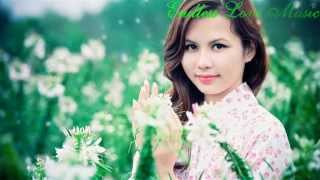 Betsie Larkin & Andy Moor - Not Afraid (Original Mix) [Vocal Trance Of AVA Recordings - AVA090]