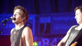 McFly - Smile - Above The Noise tour