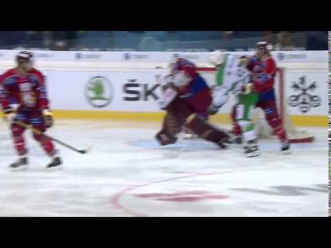 Spengler Cup: Hier wird Genf-Keeper Bays getroffen