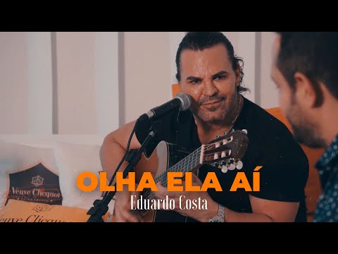 OLHA ELA AI | Eduardo Costa