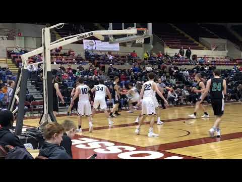 Midwest Players Classic: La Crescent boys vs. Aquinas