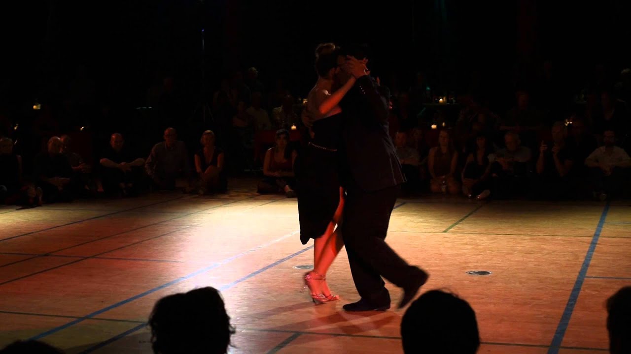 Carlitos y Noelia - Tango, Juan D'Arienzo: Ansiedad